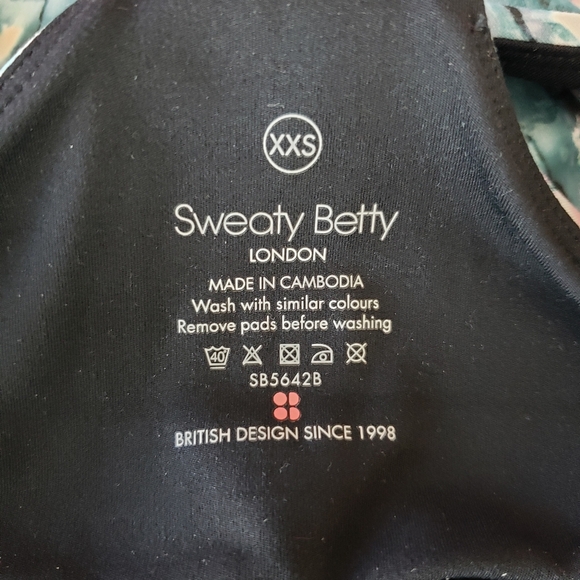 Sweaty Betty Razor Back Green Black & Pink Pull Over Work Out Top Sz XXS. - Picture 7 of 8